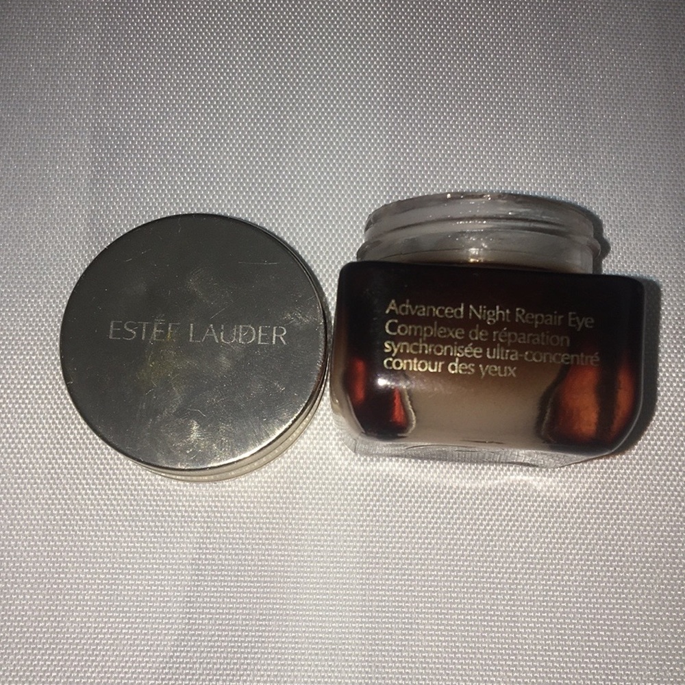 Advanced night repair eye cream
